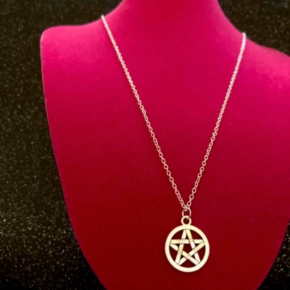 Sterling Silver 925 Pentacle Pentagram Necklace Spooky Star Goth Witch Emo egirl